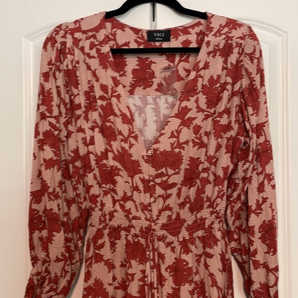 Ninette Printed Ruffle Dress - Flowy Casual Mini Dress - Picture 5 of 9